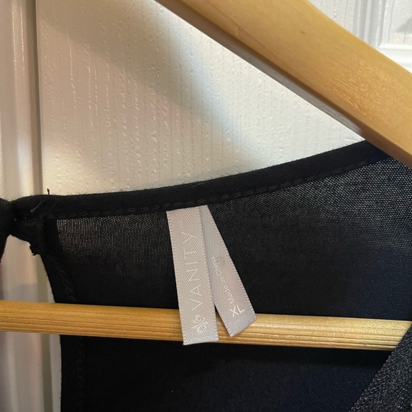 Black/Sheer Top - Picture 6 of 6